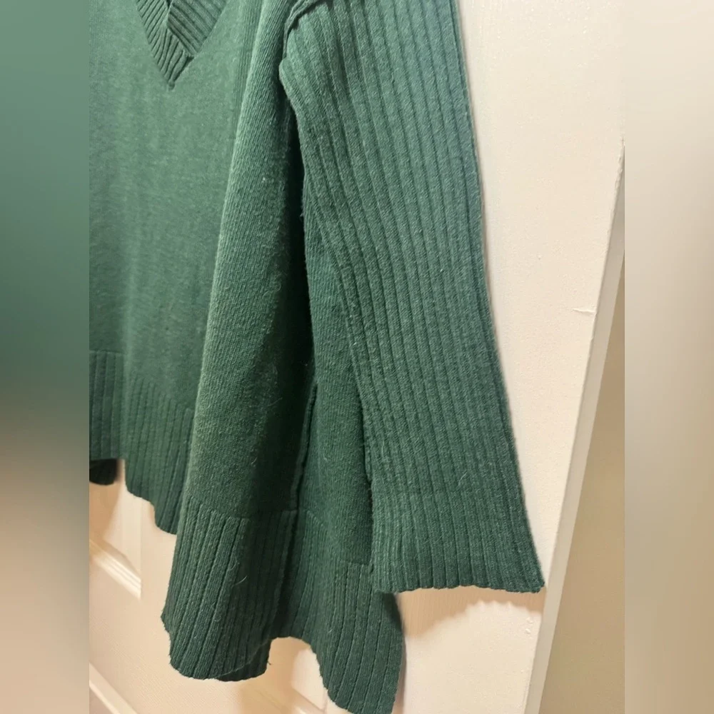Free People Orion Tunic V-Neck Sweater